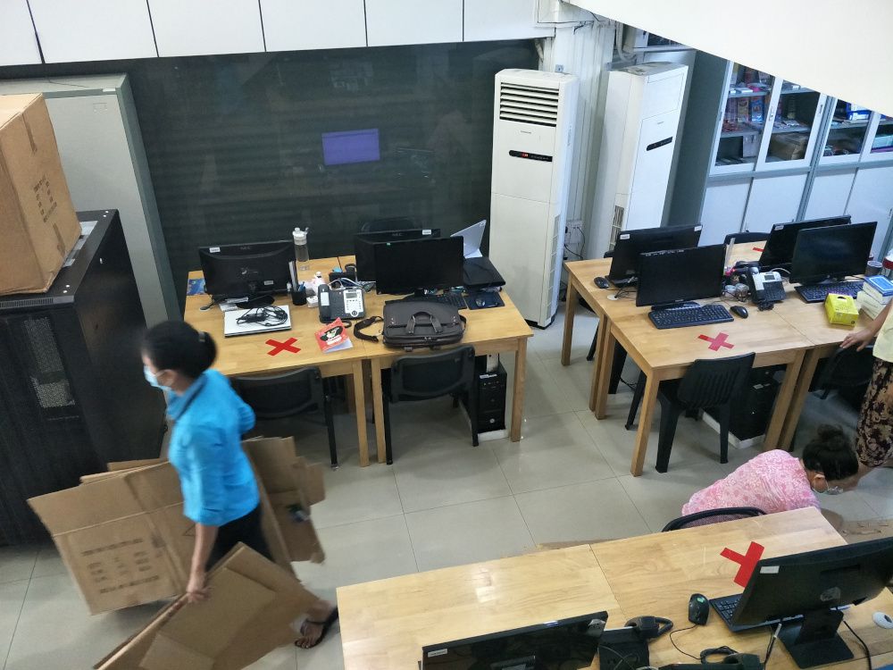 Nisu's office getting ready